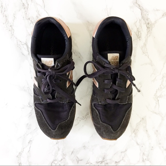 New Balance 520 Running Shoes Suede Rose Gold 8.5 - Picture 2 of 8